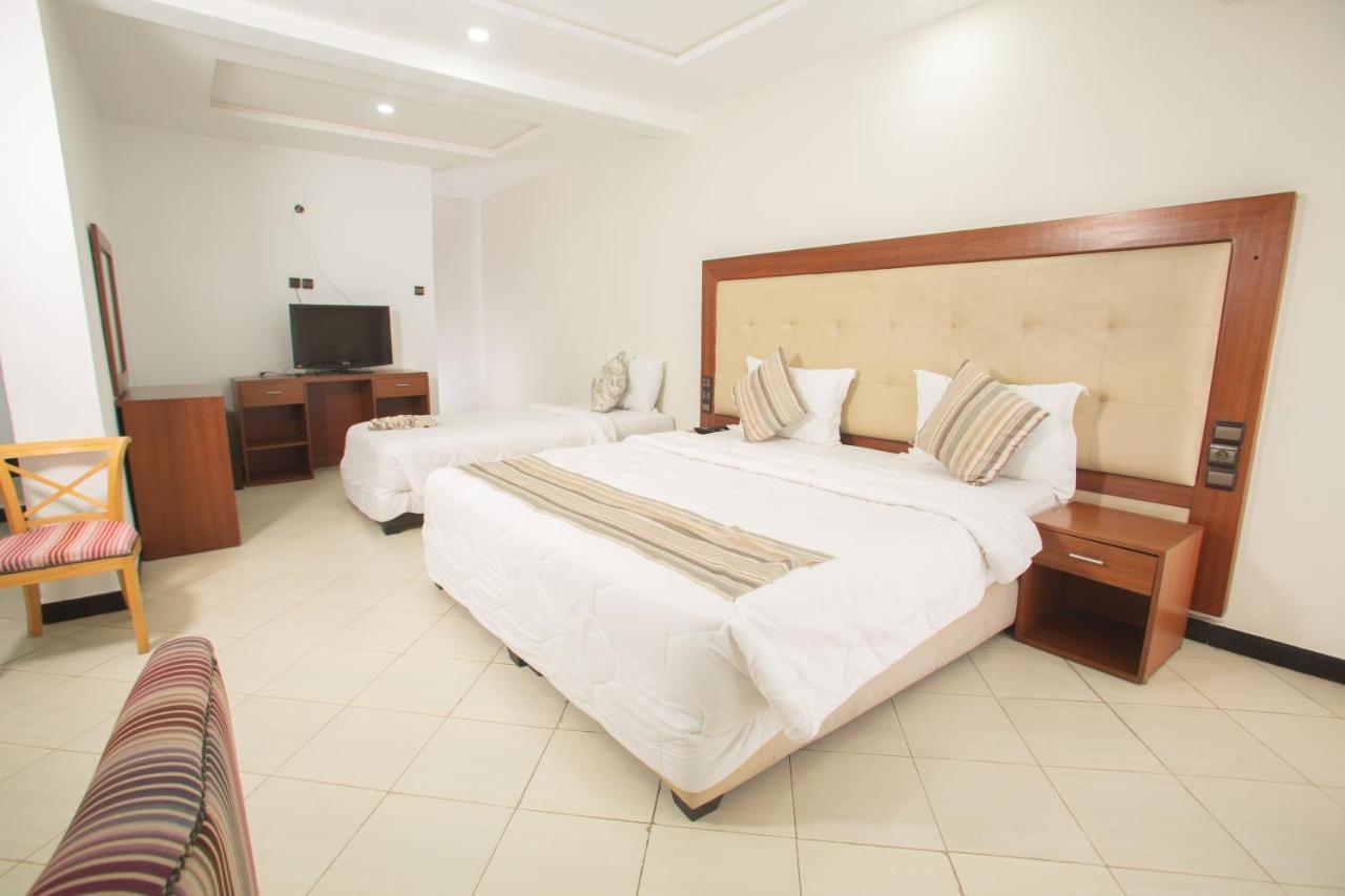 Hotel Oscar ราบัต ภายนอก รูปภาพ