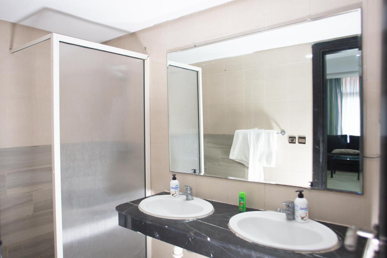 Hotel Oscar ราบัต ภายนอก รูปภาพ