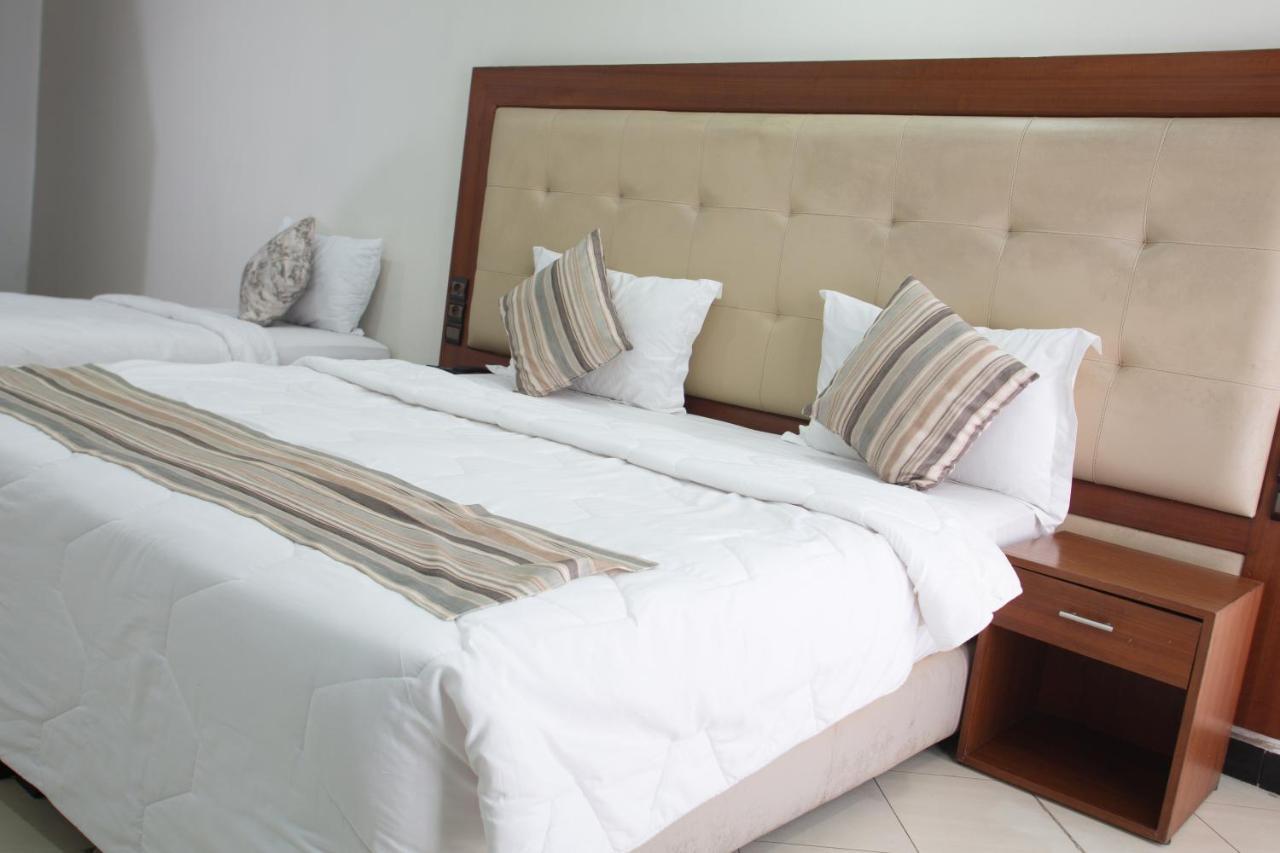 Hotel Oscar ราบัต ภายนอก รูปภาพ