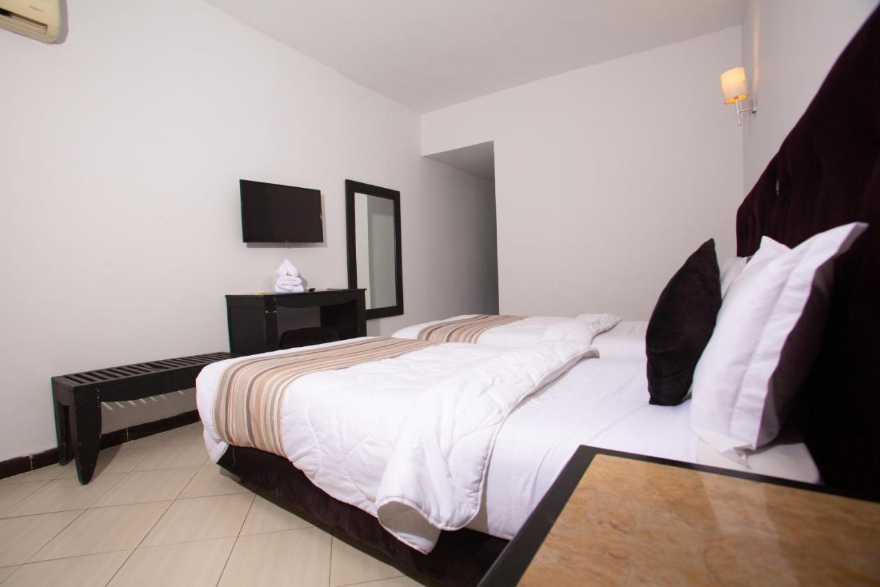 Hotel Oscar ราบัต ภายนอก รูปภาพ