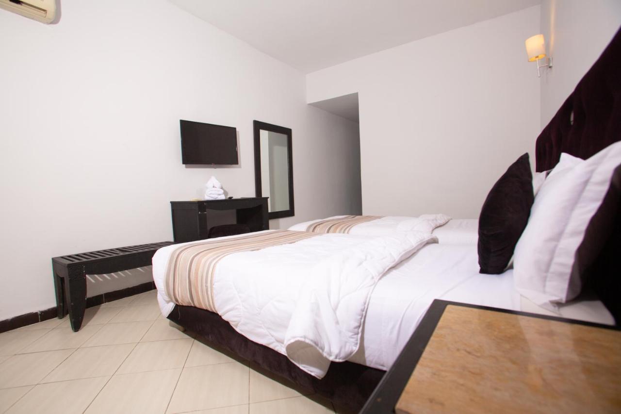 Hotel Oscar ราบัต ภายนอก รูปภาพ